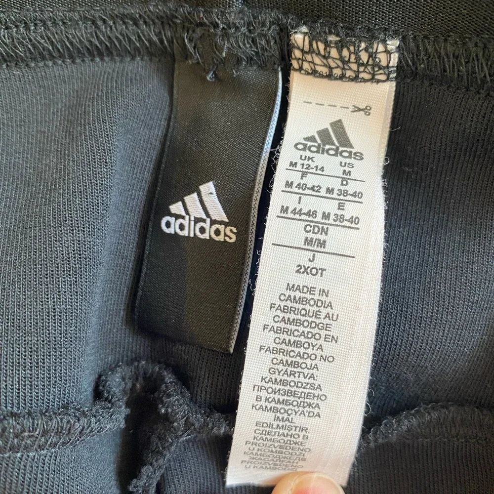 Adidas Women's Black Joggers Medium Cuffed Ankle Sleek Streetwear Athleisure - Picture 8 of 11